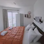 Napa Living Apartment