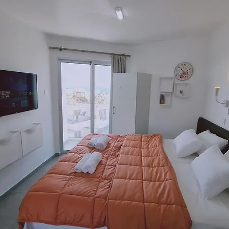 Napa Living Apartment *