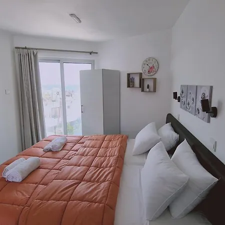 Napa Living Apartment