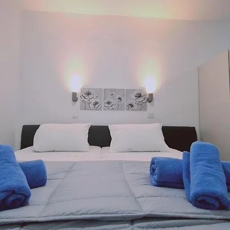 Napa Living Apartment