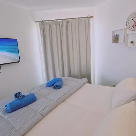 Napa Living Apartment *