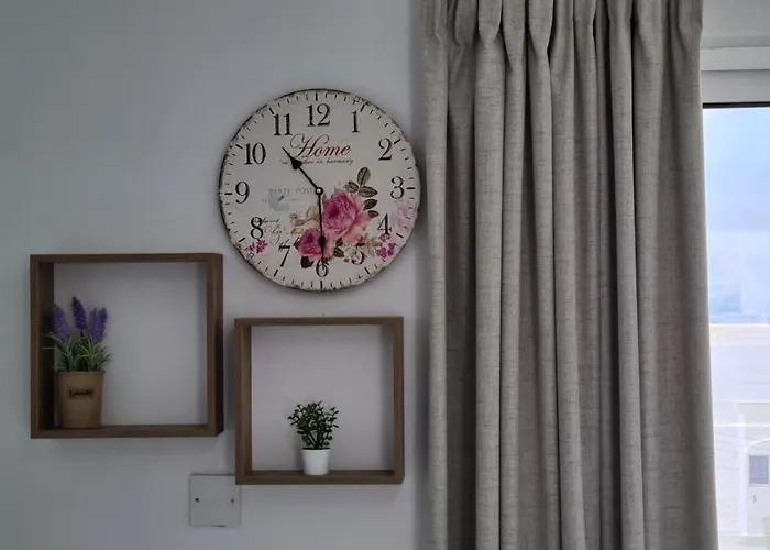 Napa Living * Aya Napa