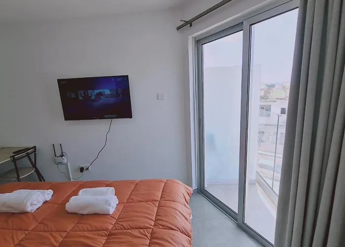 Napa Living Daire Aya Napa