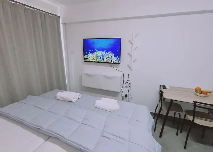 Napa Living * Aya Napa